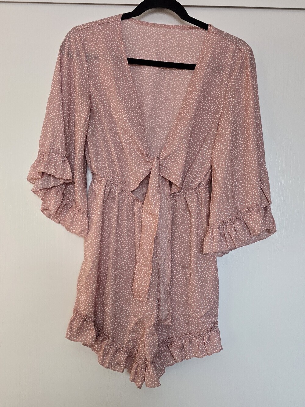 SHEIN - Pink & White Spotted Romper With Front-Tie & Ruffle-Trimmed Sleeves